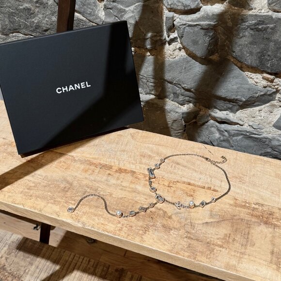 Chanel 22C Champagne Gold Crystals Pearls CC Chain Drop Necklace - Picture 2 of 11